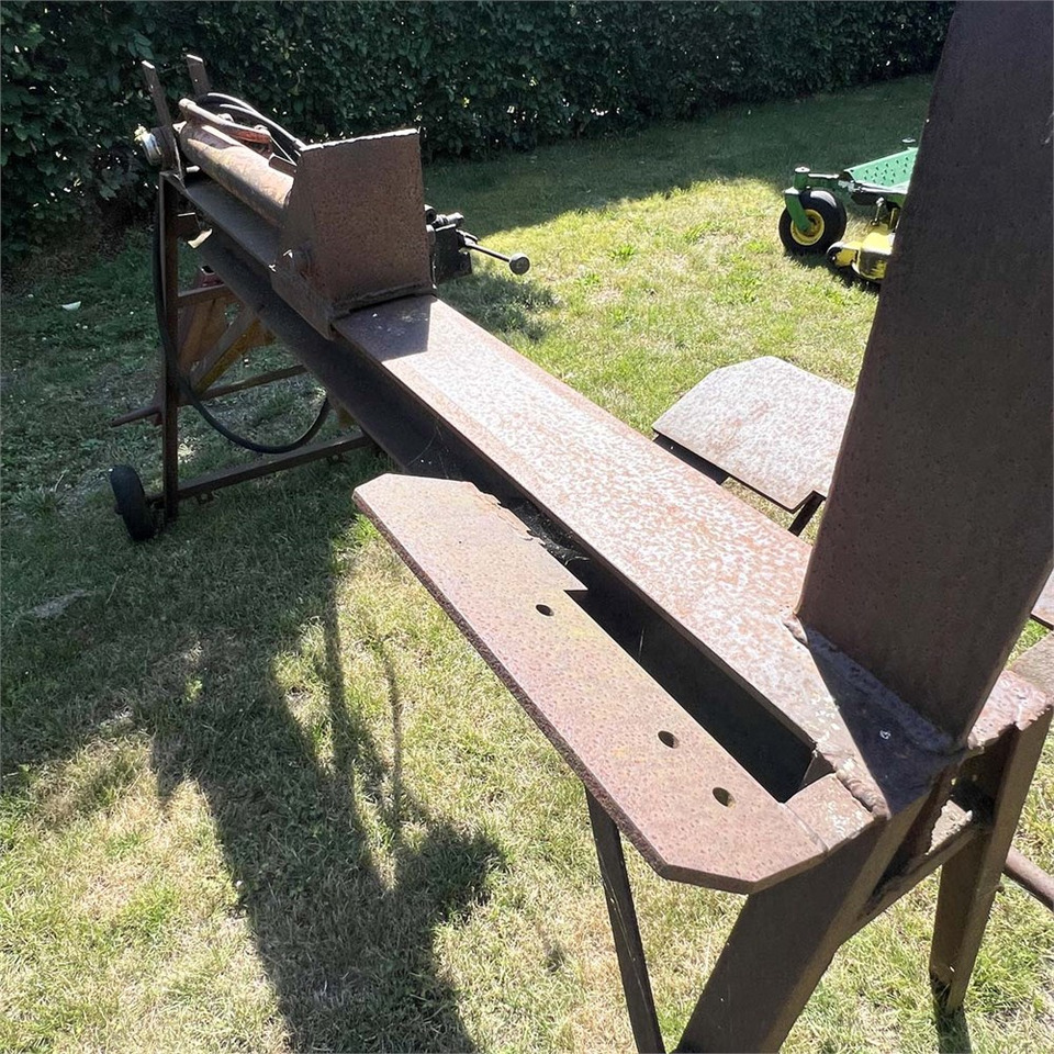 ABC Wood splitter - Цепачка за дърва: снимка 2 ABC Wood splitter - Цепачка за дърва: снимка 2