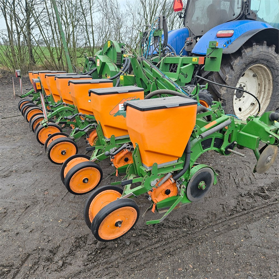 Amazone ED 602-K - Машина за сеене: снимка 2 Amazone ED 602-K - Машина за сеене: снимка 2