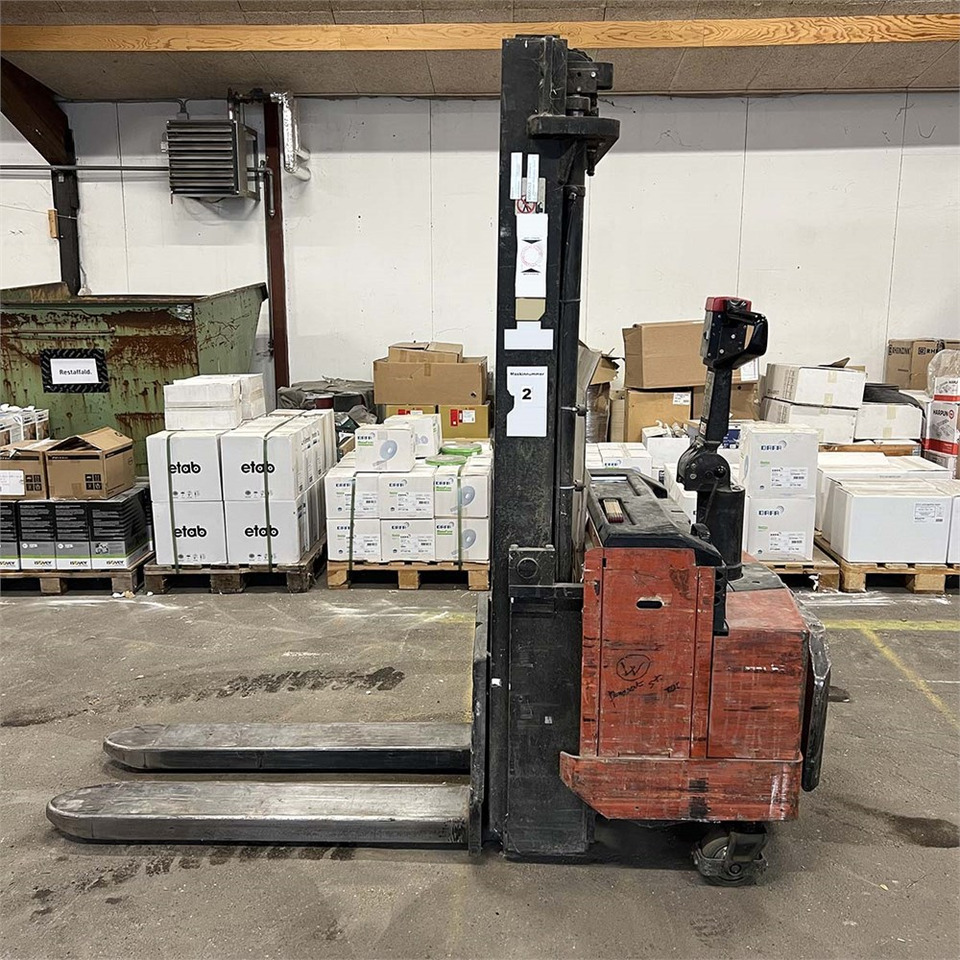 BT LSV 1600 2 - Палетна количка: снимка 2 BT LSV 1600 2 - Палетна количка: снимка 2