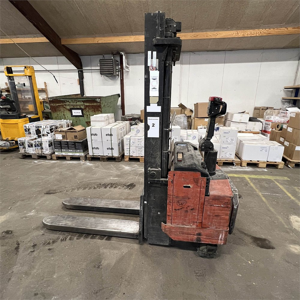BT LSV 1600 2 - Палетна количка: снимка 3 BT LSV 1600 2 - Палетна количка: снимка 3