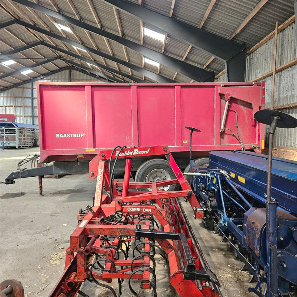 Baastrup 12T Container trailer - Селскостопанско ремарке самосвал: снимка 2 Baastrup 12T Container trailer - Селскостопанско ремарке самосвал: снимка 2