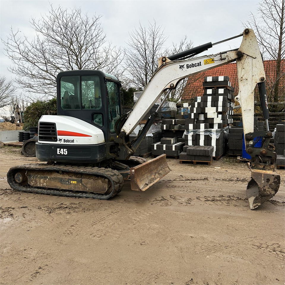 Bobcat E45 - Мини багер: снимка 1 Bobcat E45 - Мини багер: снимка 1
