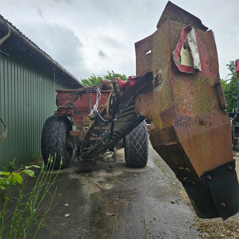 Bredal B50 - Машина за разпръскване на сол/ Пясък: снимка 5 Bredal B50 - Машина за разпръскване на сол/ Пясък: снимка 5
