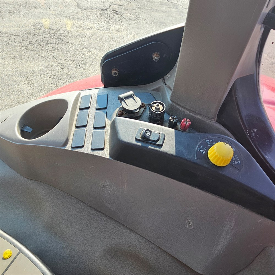 Трактор CASE IH Puma 230 CVX: снимка 18