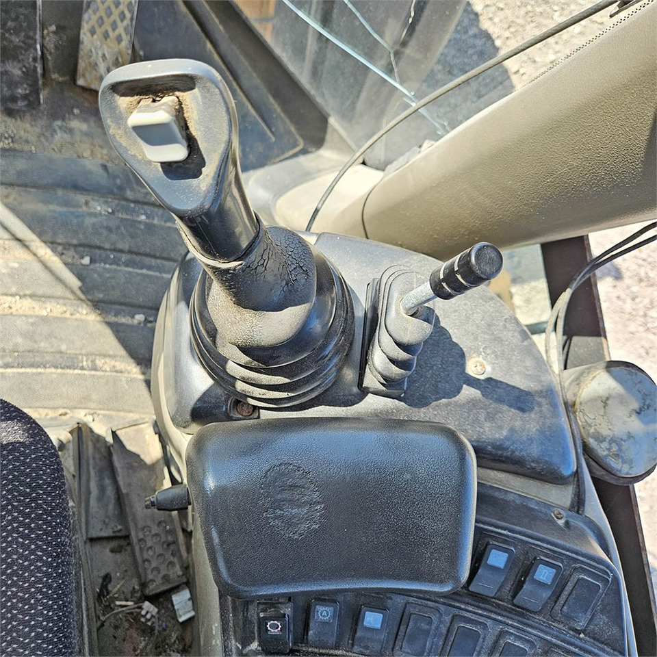 Колесен товарач Case 921 E: снимка 14 Колесен товарач Case 921 E: снимка 14