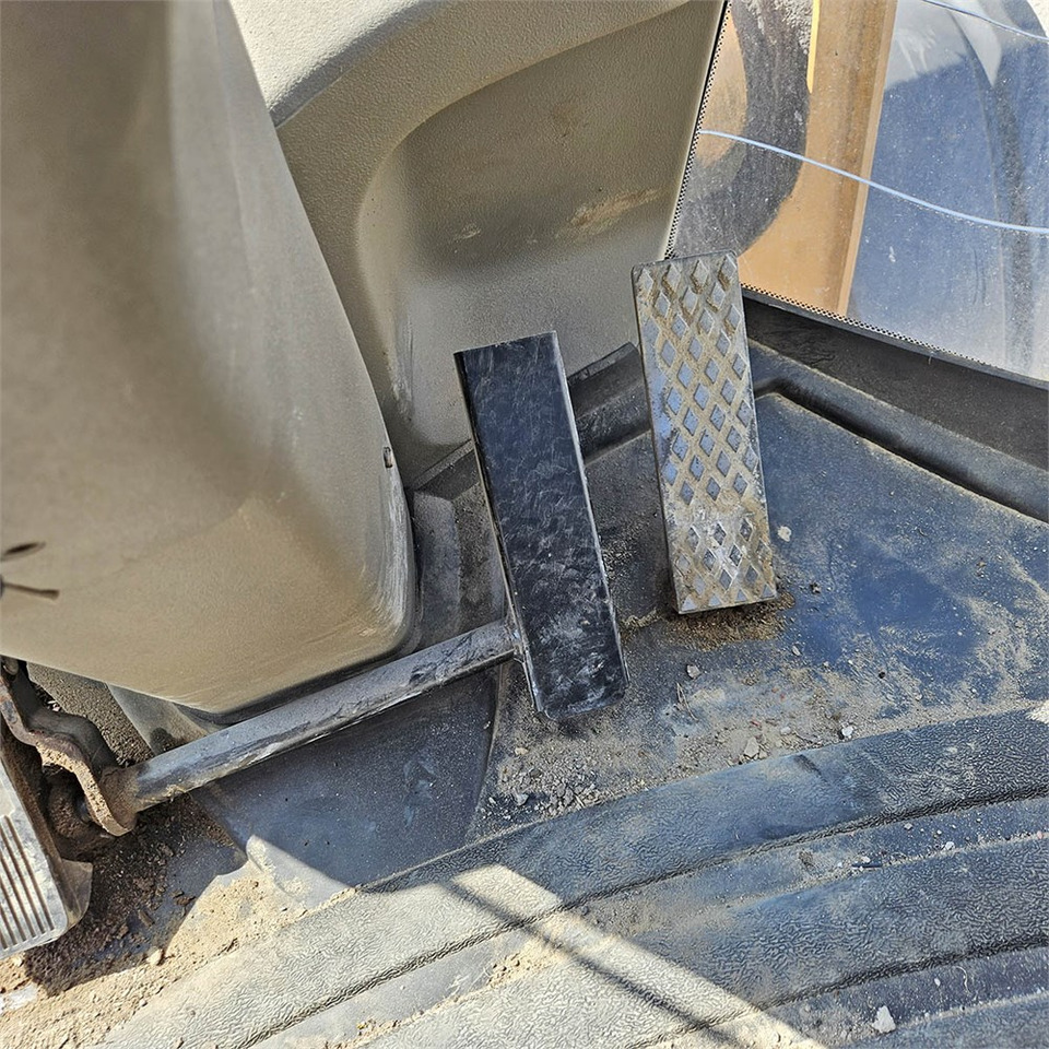 Колесен товарач Case 921 E: снимка 22 Колесен товарач Case 921 E: снимка 22