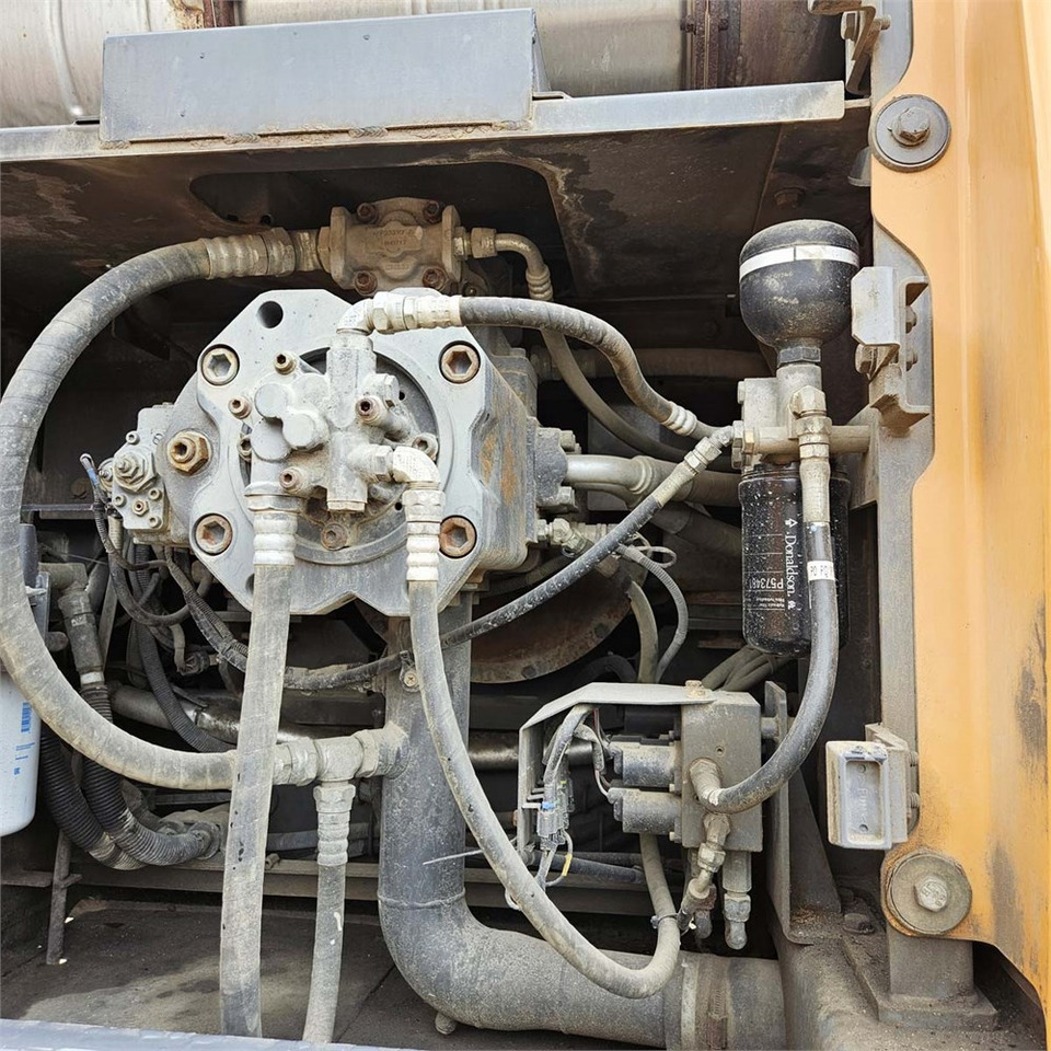 Верижен багер Case CX350 D: снимка 23