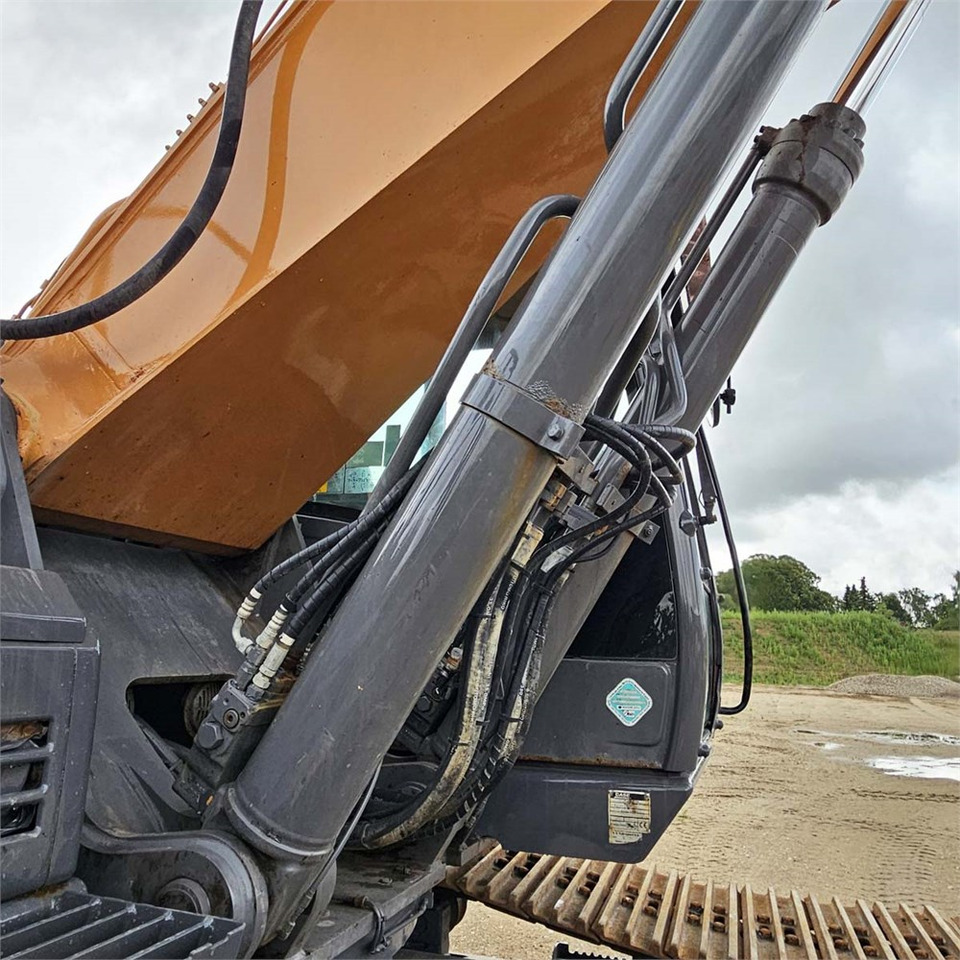 Верижен багер Case CX350 D: снимка 27