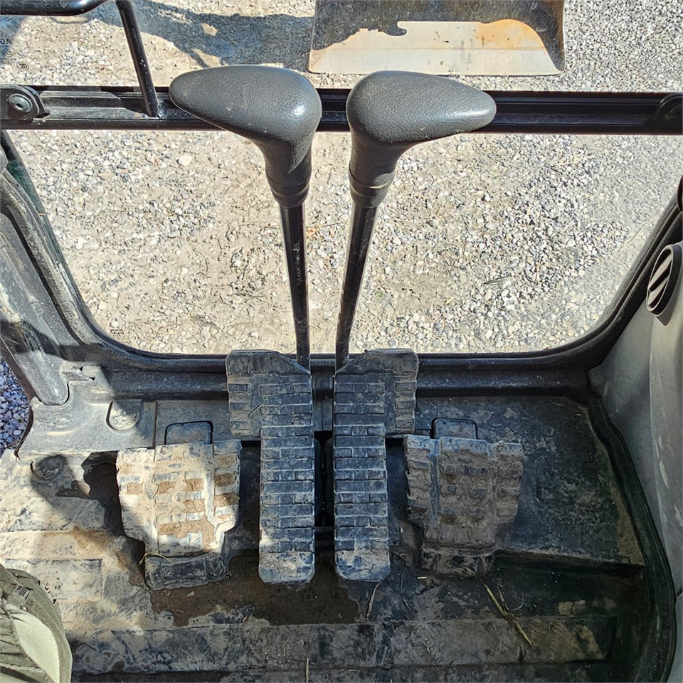 Мини багер Case CX75C SR: снимка 21 Мини багер Case CX75C SR: снимка 21