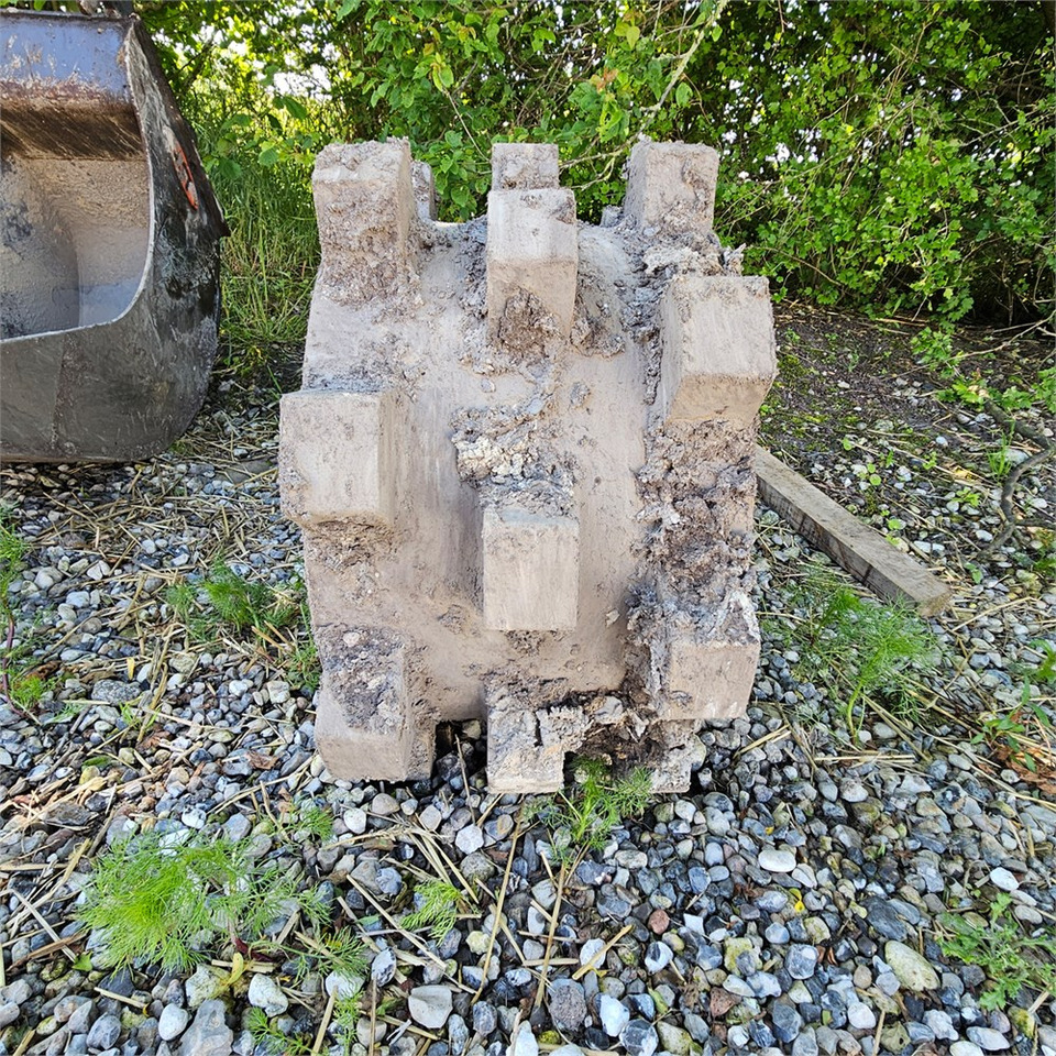 Мини багер Case CX75C SR: снимка 49 Мини багер Case CX75C SR: снимка 49