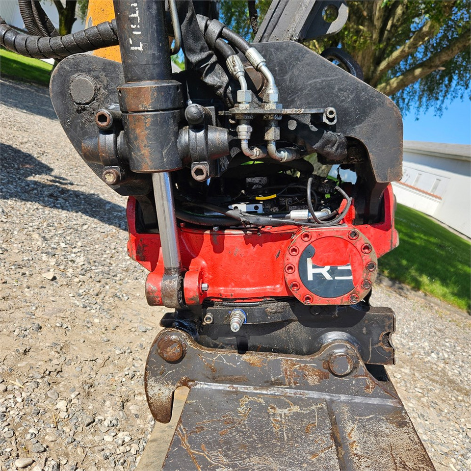 Мини багер Case CX75C SR: снимка 29 Мини багер Case CX75C SR: снимка 29