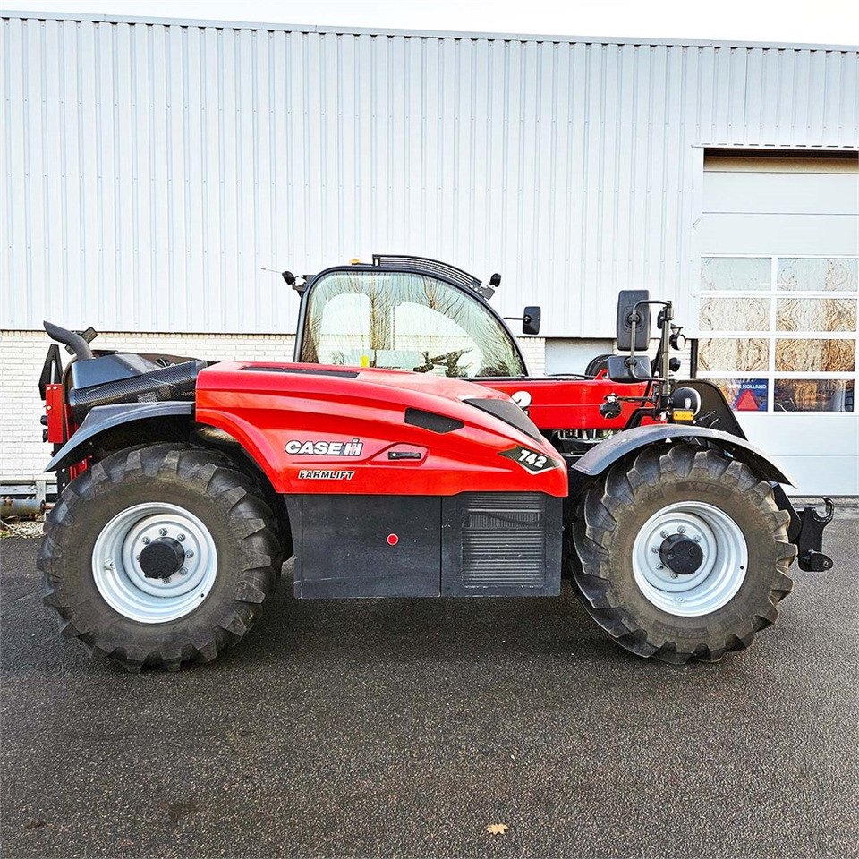 Case Farmlift 742 - Телескопичен товарач: снимка 5 Case Farmlift 742 - Телескопичен товарач: снимка 5