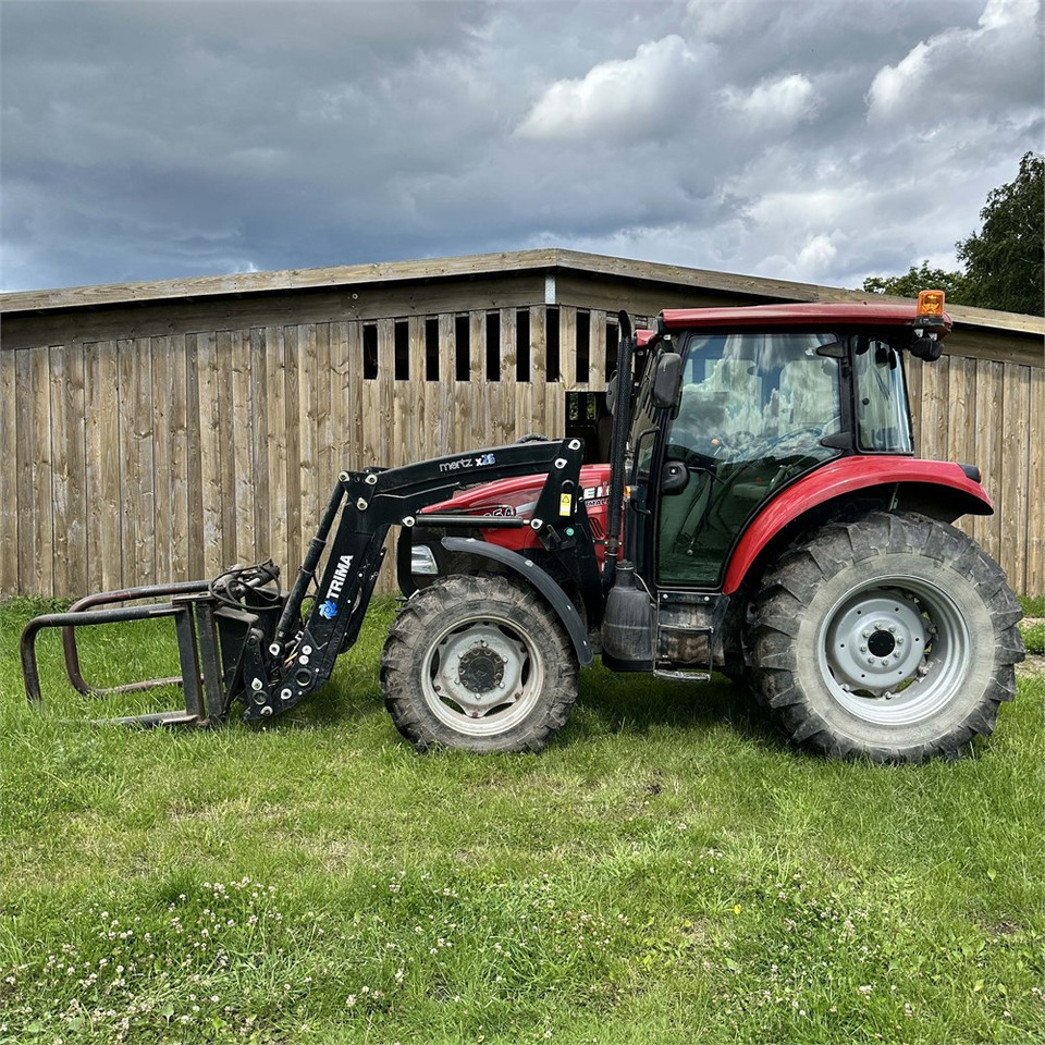 Case IH Farmall 65 A - Трактор: снимка 4 Case IH Farmall 65 A - Трактор: снимка 4
