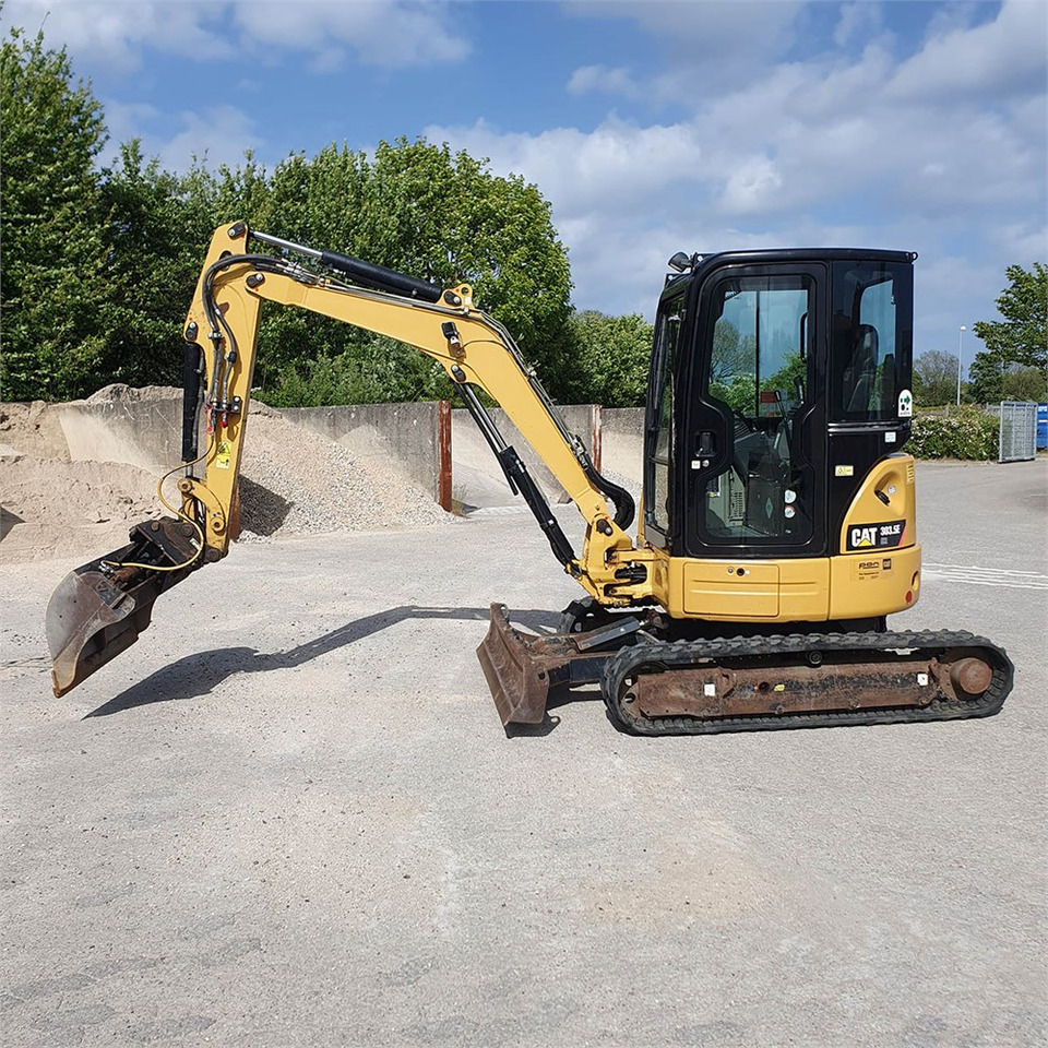 Caterpillar 303.5 E CR - Мини багер: снимка 3 Caterpillar 303.5 E CR - Мини багер: снимка 3