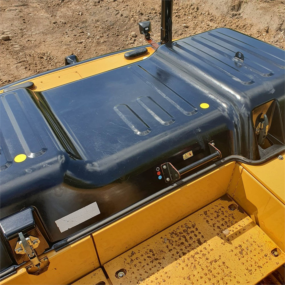 Верижен багер Caterpillar 323 EL: снимка 36