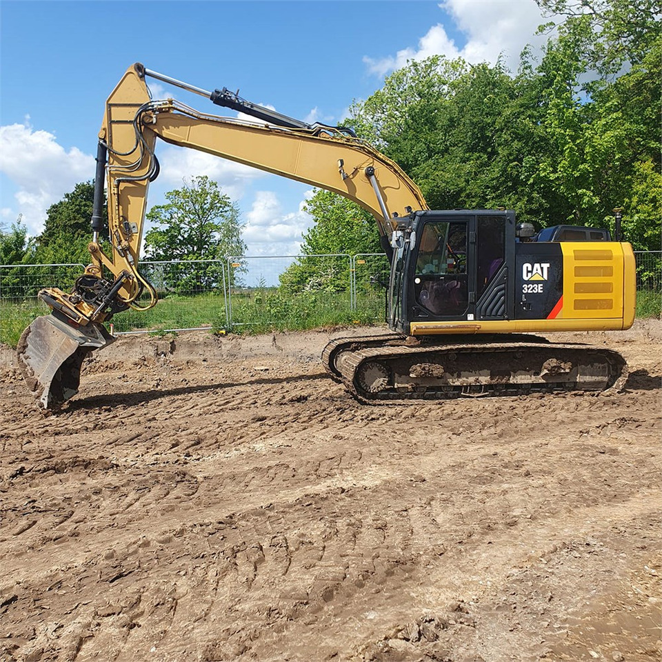 Caterpillar 323 EL - Верижен багер: снимка 1 Caterpillar 323 EL - Верижен багер: снимка 1