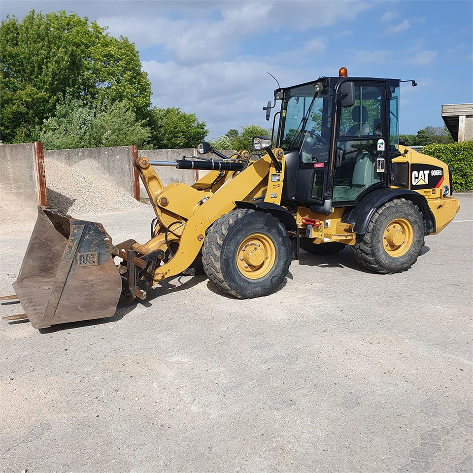 Caterpillar 906 H2 - Колесен товарач: снимка 1 Caterpillar 906 H2 - Колесен товарач: снимка 1