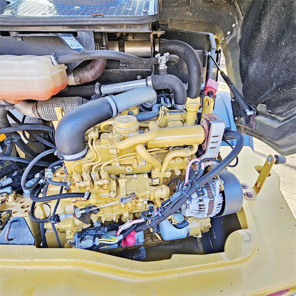 Колесен товарач Caterpillar 908 H2: снимка 23