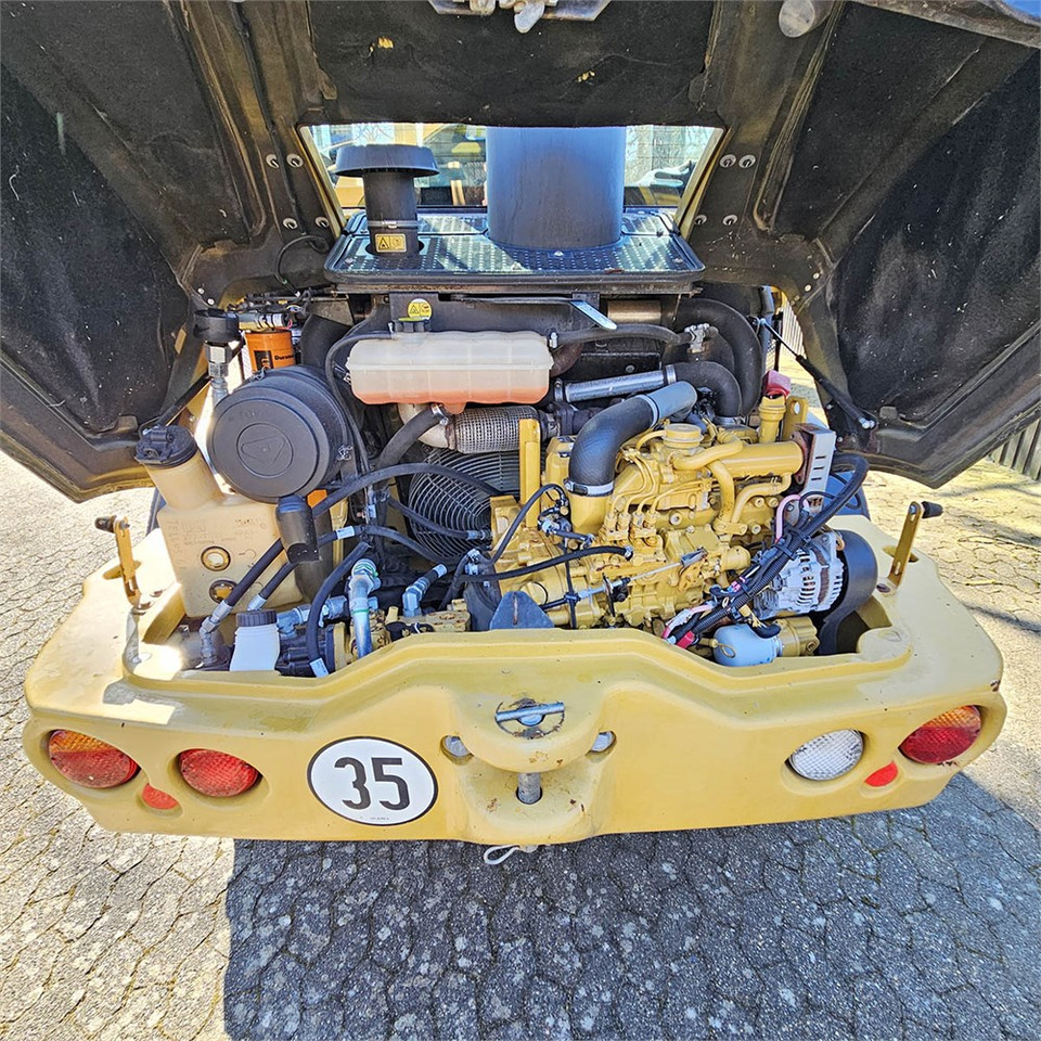 Колесен товарач Caterpillar 908 H2: снимка 21