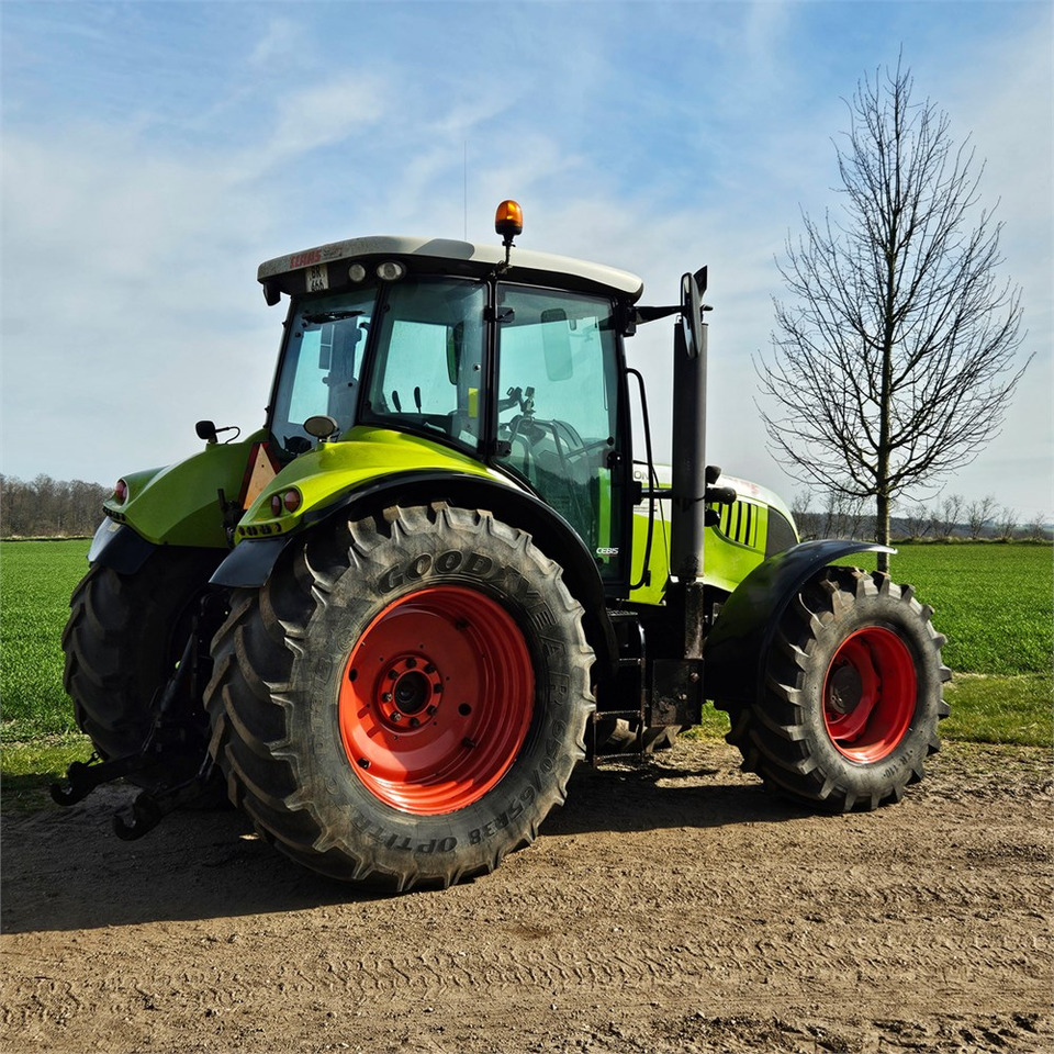 Claas ARION 640 - Трактор: снимка 4 Claas ARION 640 - Трактор: снимка 4
