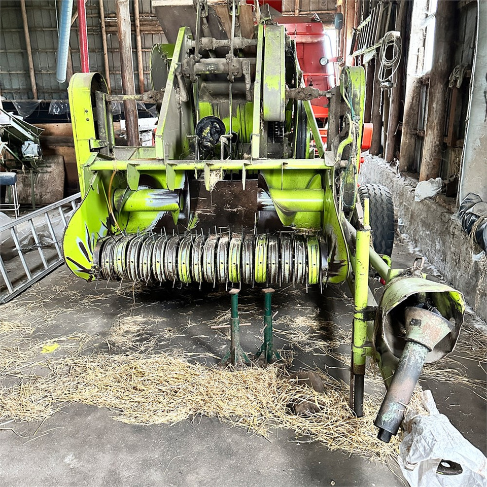 Claas Maximum - Машина за сено и фураж: снимка 2 Claas Maximum - Машина за сено и фураж: снимка 2