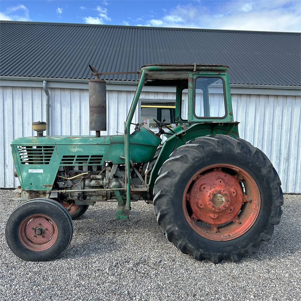 Deutz D 60 06 - Трактор: снимка 4 Deutz D 60 06 - Трактор: снимка 4
