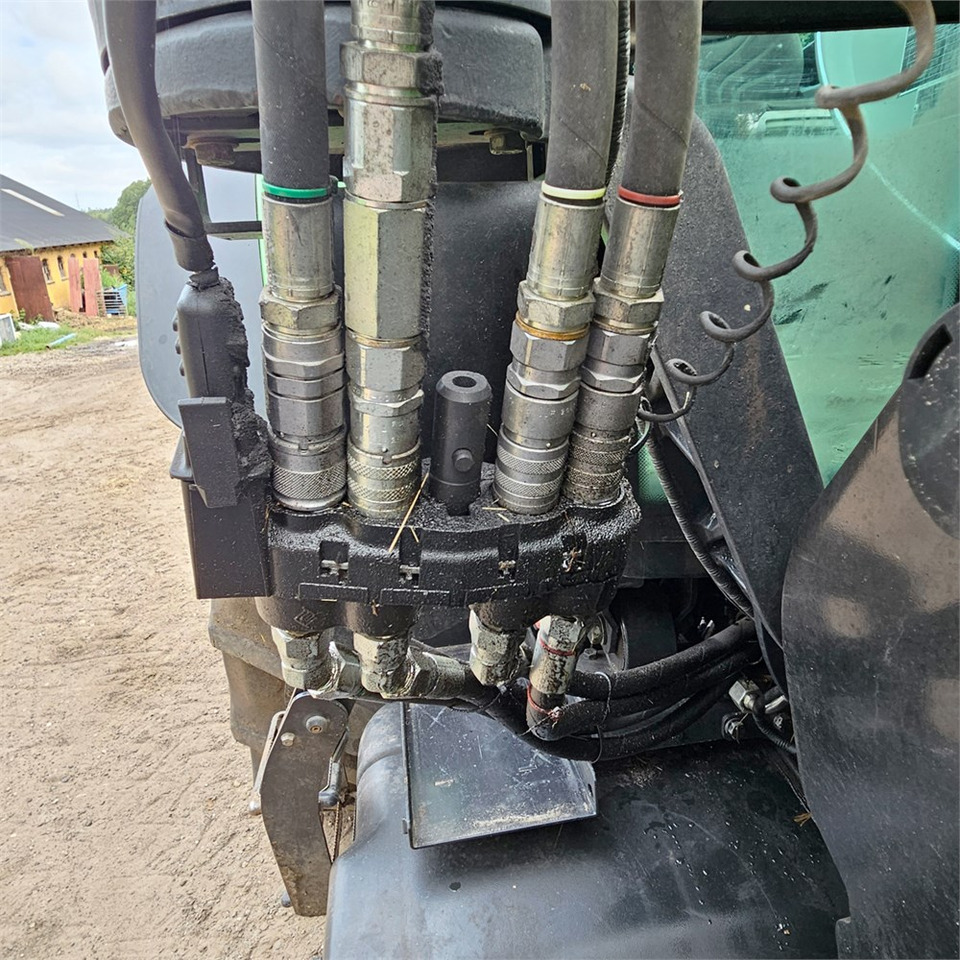 Лизинг на Deutz-Fahr 6140 TTV Deutz-Fahr 6140 TTV: снимка 32