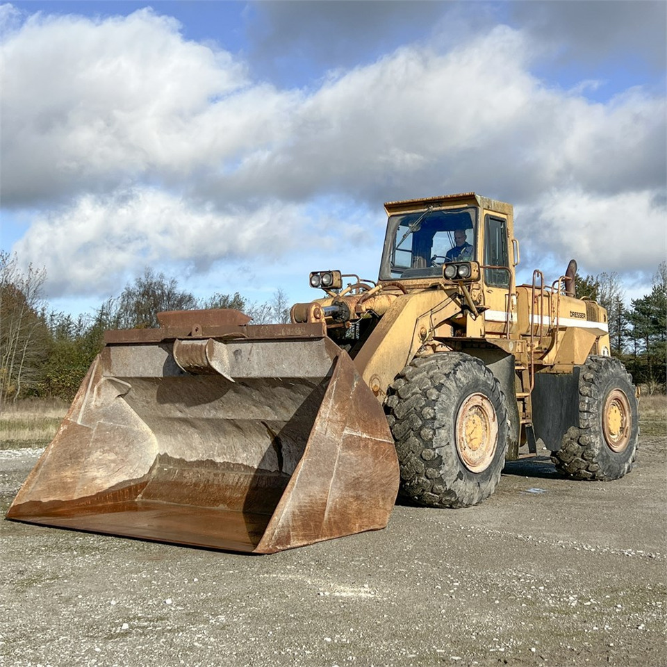 Dresser 560 B - Колесен товарач: снимка 3 Dresser 560 B - Колесен товарач: снимка 3