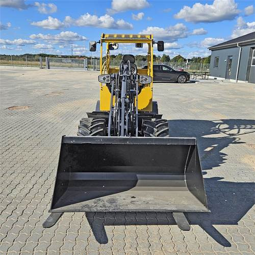 Eurotrack W12 MS-2 - Колесен товарач: снимка 3 Eurotrack W12 MS-2 - Колесен товарач: снимка 3