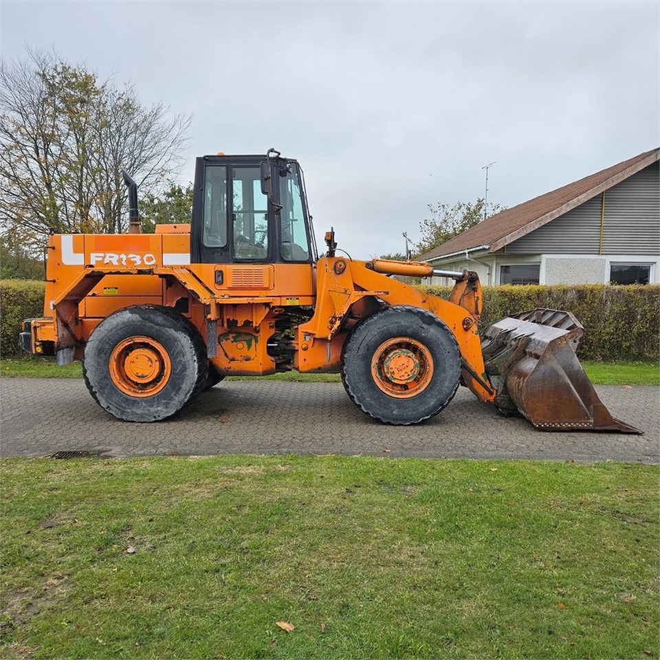 Fiat-Allis FR130 - Колесен товарач: снимка 3 Fiat-Allis FR130 - Колесен товарач: снимка 3