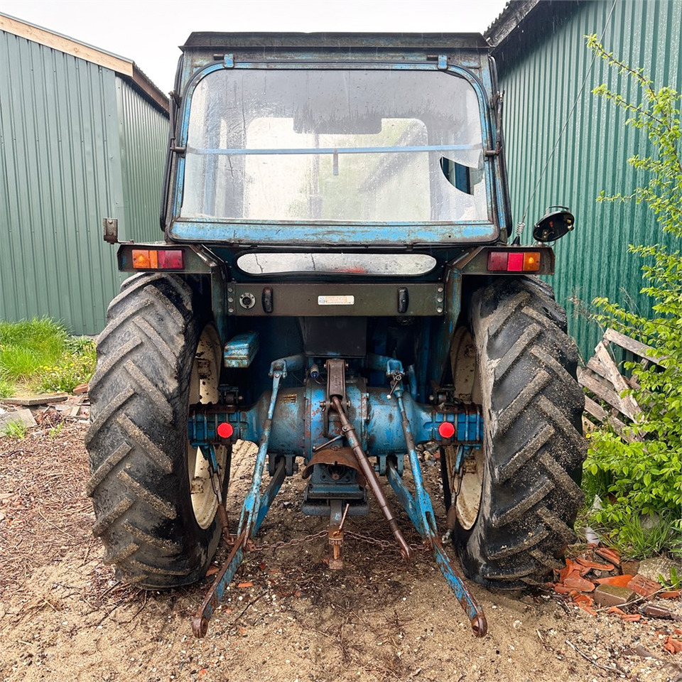 Ford 4600 - Трактор: снимка 5 Ford 4600 - Трактор: снимка 5
