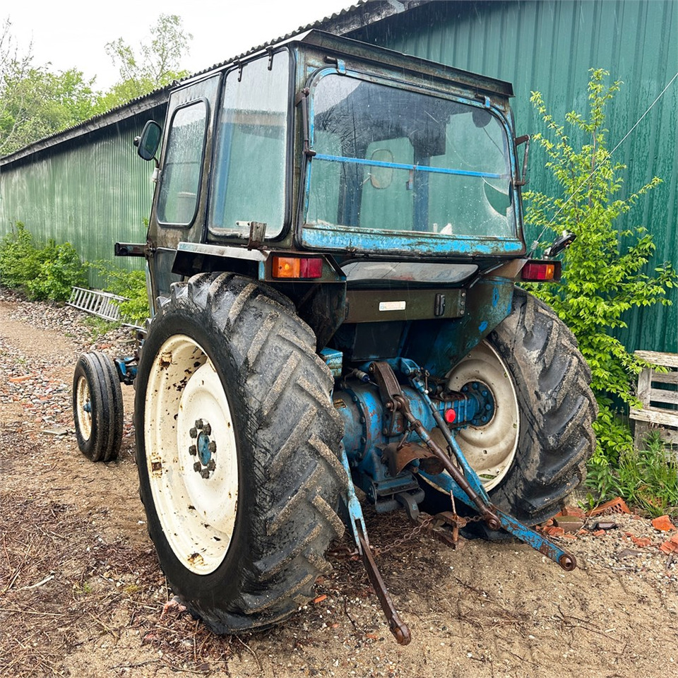 Ford 4600 - Трактор: снимка 4 Ford 4600 - Трактор: снимка 4