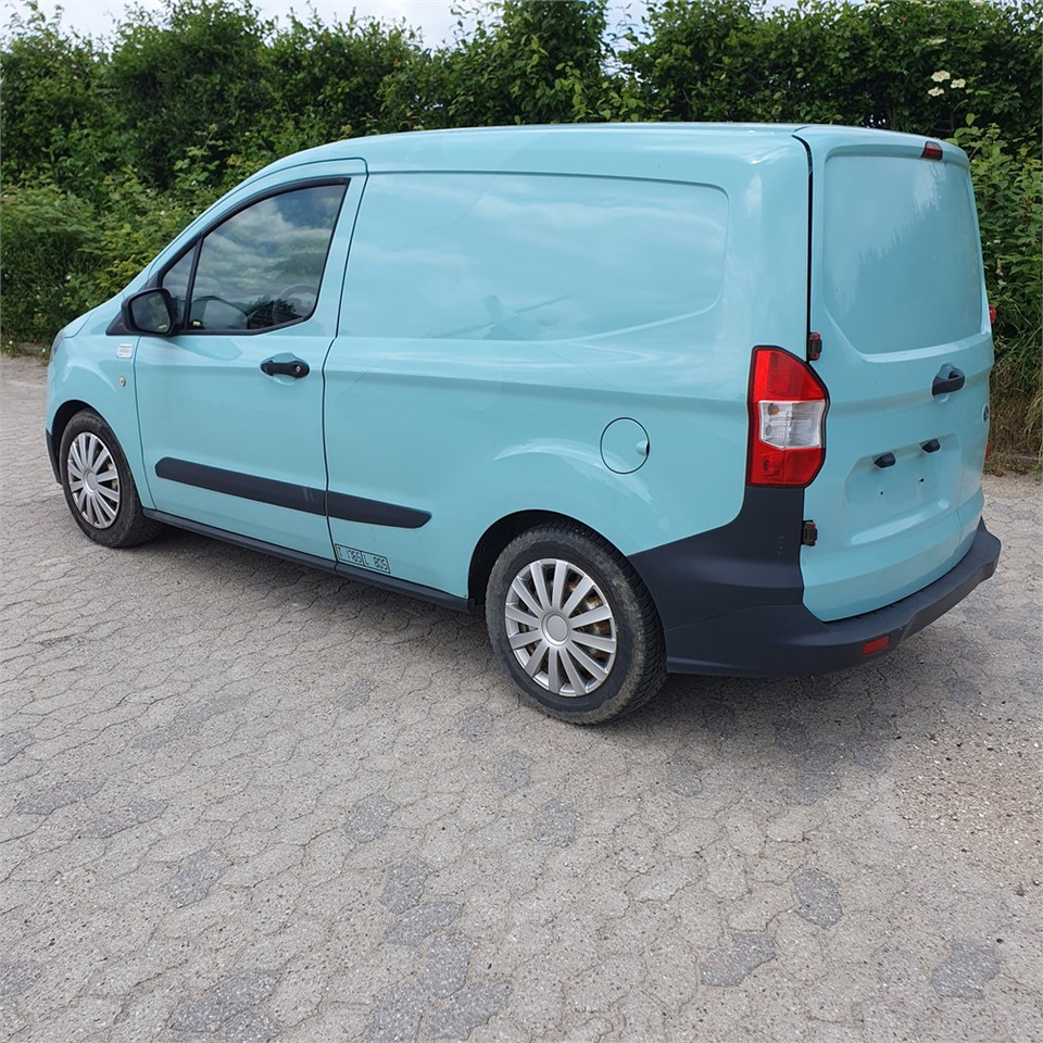 Ford Transit Courier - Малък ван: снимка 3 Ford Transit Courier - Малък ван: снимка 3