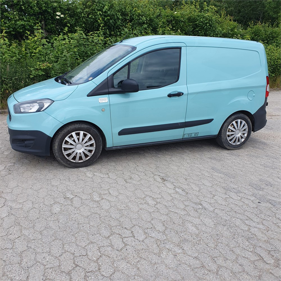 Ford Transit Courier - Малък ван: снимка 2 Ford Transit Courier - Малък ван: снимка 2
