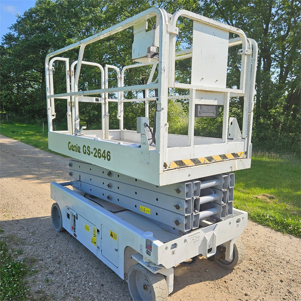 Genie GS-2646 - Ножична работна платформа: снимка 3 Genie GS-2646 - Ножична работна платформа: снимка 3