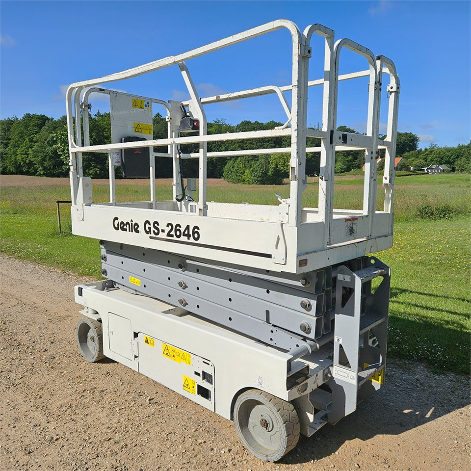 Genie GS-2646 - Ножична работна платформа: снимка 2 Genie GS-2646 - Ножична работна платформа: снимка 2