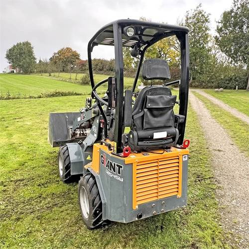 Giant D254SW - Мини челен товарач: снимка 5 Giant D254SW - Мини челен товарач: снимка 5