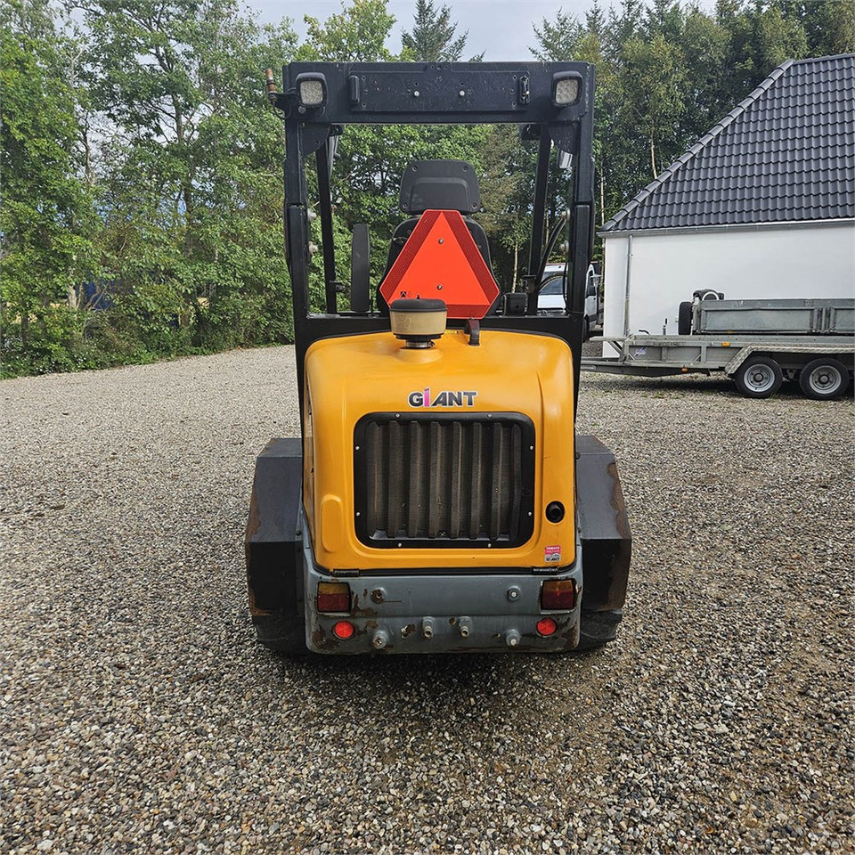 Giant V452T X-TRA HD - Колесен товарач: снимка 5 Giant V452T X-TRA HD - Колесен товарач: снимка 5