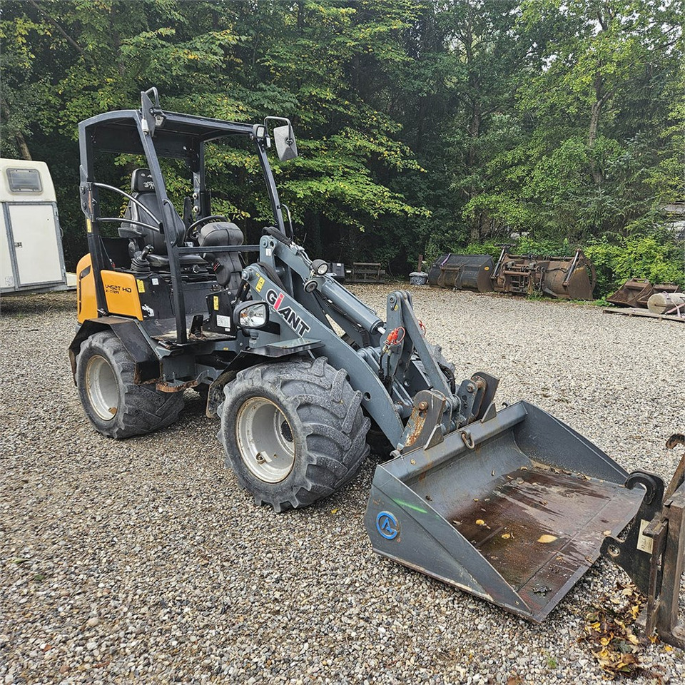 Giant V452T X-TRA HD - Колесен товарач: снимка 2 Giant V452T X-TRA HD - Колесен товарач: снимка 2