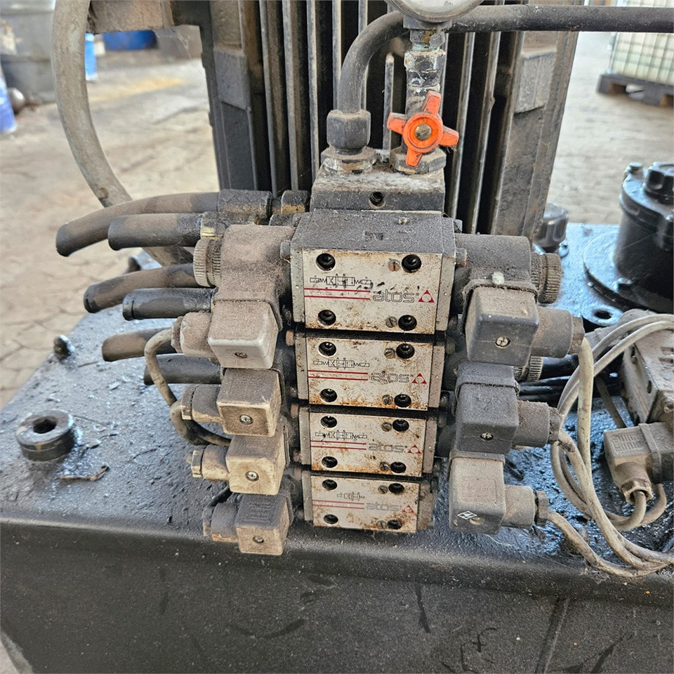 HG 9501021 - Инструмент/ Оборудване: снимка 5 HG 9501021 - Инструмент/ Оборудване: снимка 5