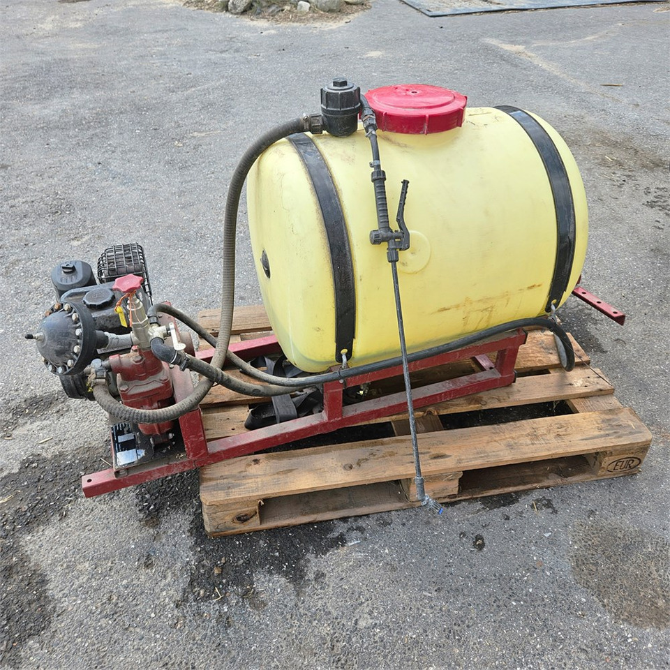 Hardi PU-200 - Пръскачка: снимка 1 Hardi PU-200 - Пръскачка: снимка 1