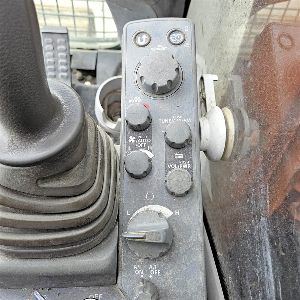 Лизинг на Hitachi ZX210 LC-5B Hitachi ZX210 LC-5B: снимка 10