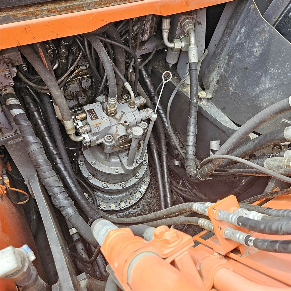 Лизинг на Hitachi ZX210 LC-5B Hitachi ZX210 LC-5B: снимка 22