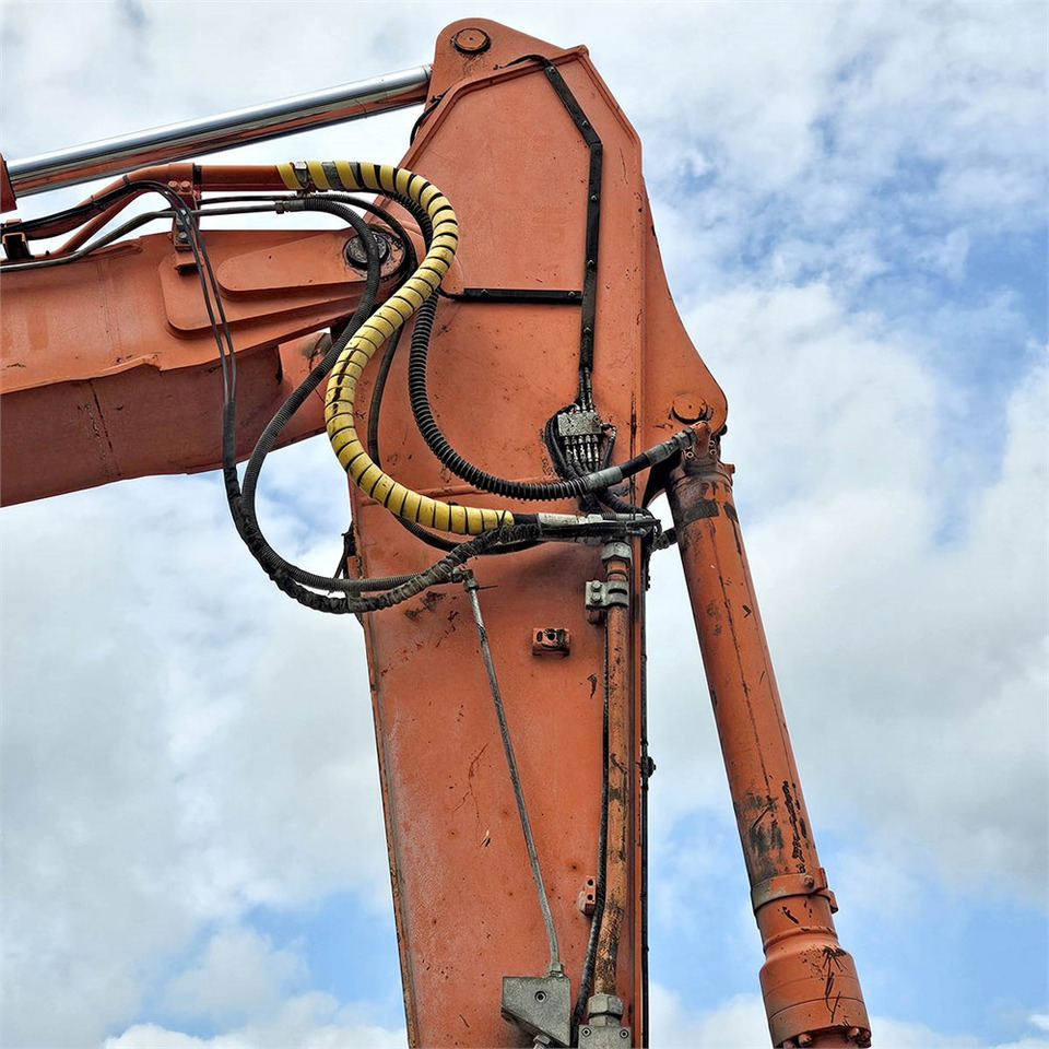 Лизинг на Hitachi ZX210 LC-5B Hitachi ZX210 LC-5B: снимка 25