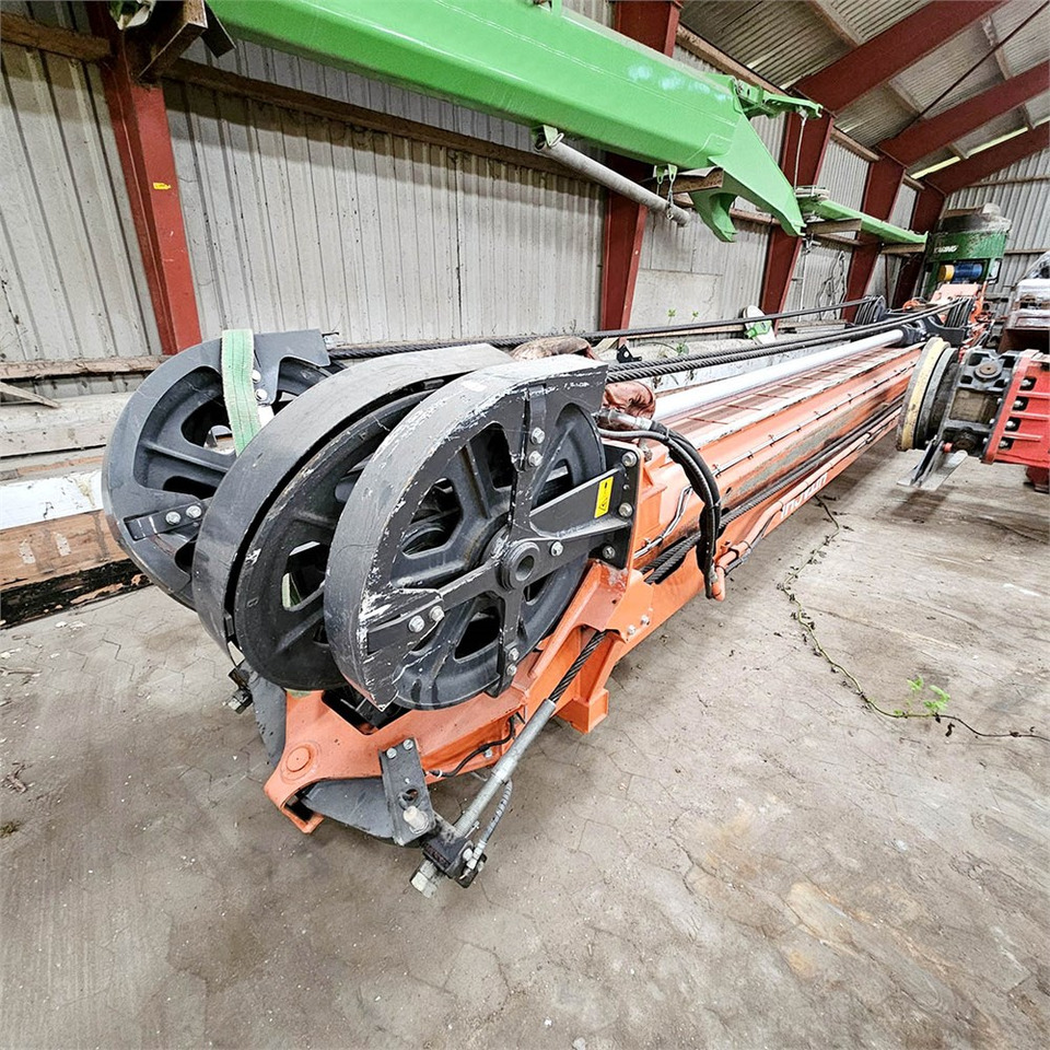 Hitachi ZX350 LC-6 CTA - Верижен багер: снимка 5 Hitachi ZX350 LC-6 CTA - Верижен багер: снимка 5