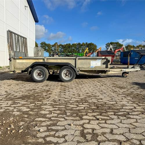 Ifor Williams 6 - Ремарке за кола: снимка 1 Ifor Williams 6 - Ремарке за кола: снимка 1