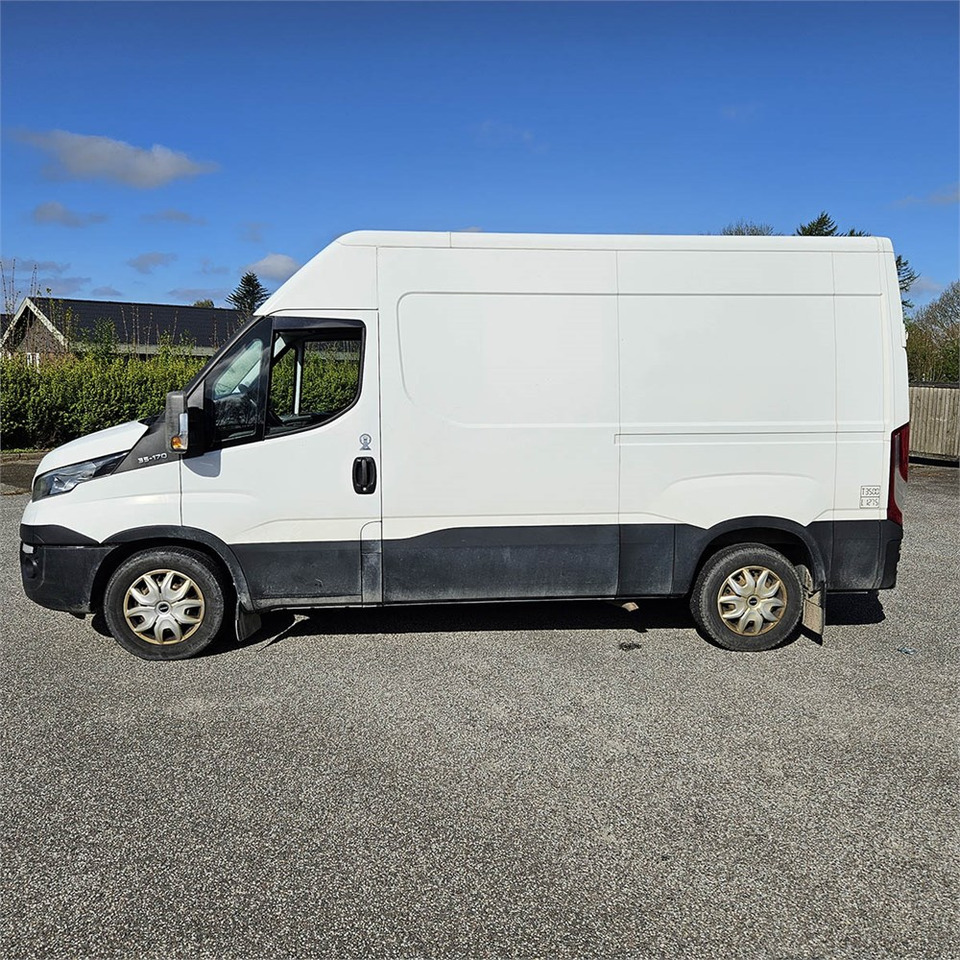 Iveco Daily 35s17 3,0D - Товарен бус: снимка 3 Iveco Daily 35s17 3,0D - Товарен бус: снимка 3