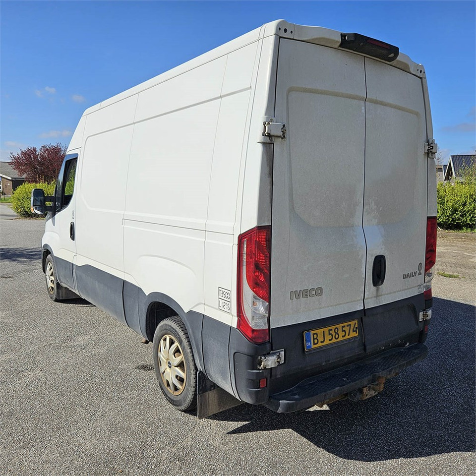 Iveco Daily 35s17 3,0D - Товарен бус: снимка 5 Iveco Daily 35s17 3,0D - Товарен бус: снимка 5