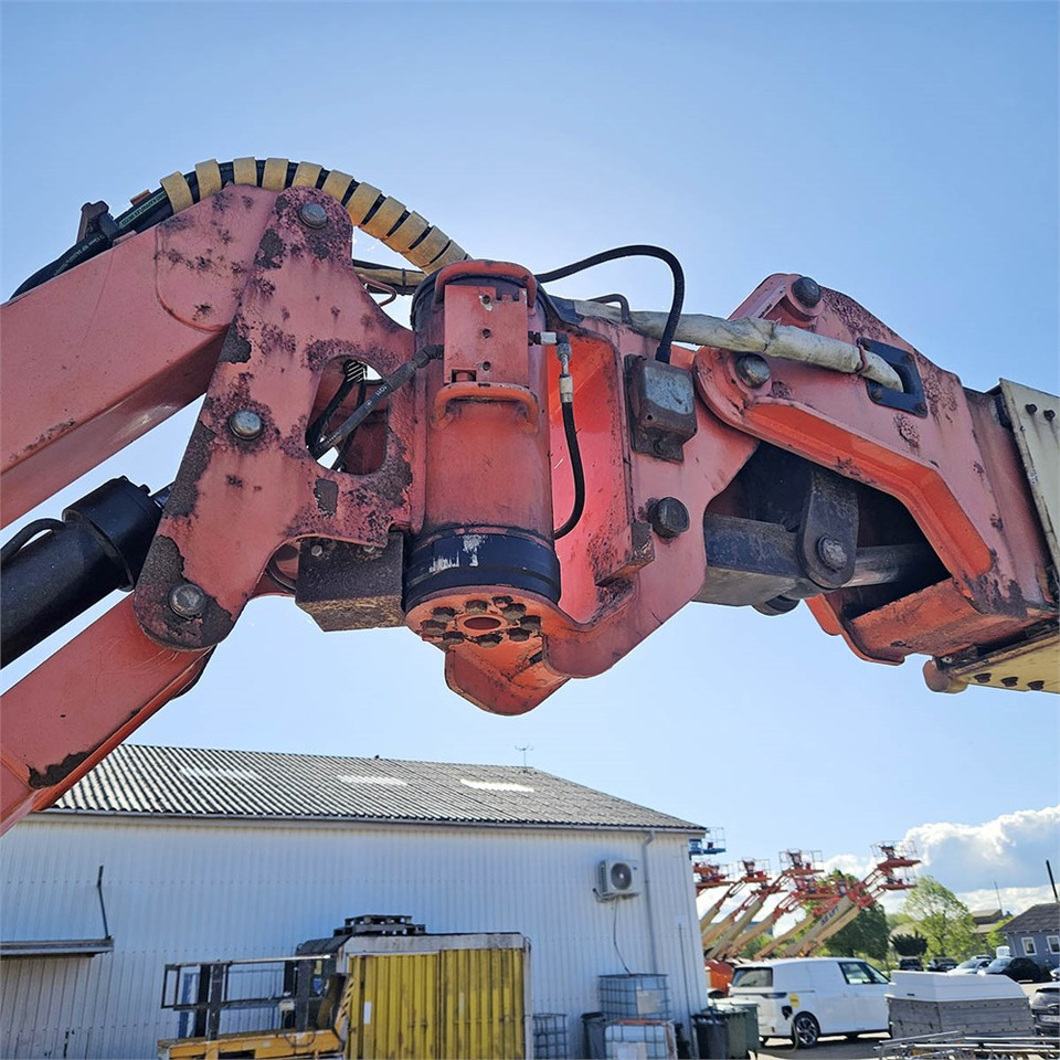 Артикулираща платформа JLG 1250 AJP: снимка 27