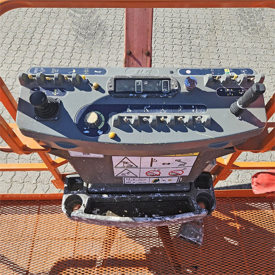 Артикулираща платформа JLG 1250 AJP: снимка 15